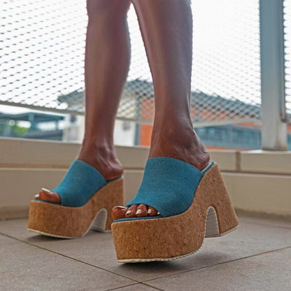 Margarita | Damen hellblau Ein-Riemen-Plattform-Turnschuhe in hellblau