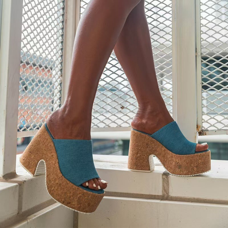 Margarita | Damen hellblau Ein-Riemen-Plattform-Turnschuhe in hellblau