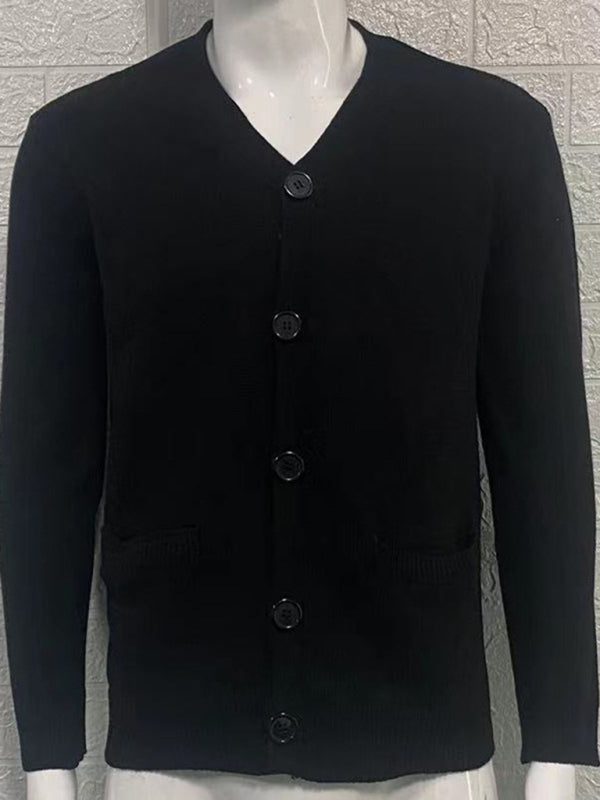 Lukas | Klassische Strickjacke mit Knopfleiste und V-Ausschnitt für Herren